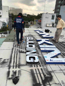 Led Sun tư vấn và khảo sát làm bảng hiệu Quận 11 cho khách hàng