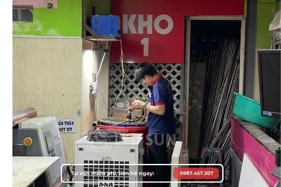 làm bảng tên công ty tphcm