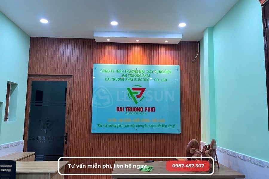 làm bảng tên công ty tphcm