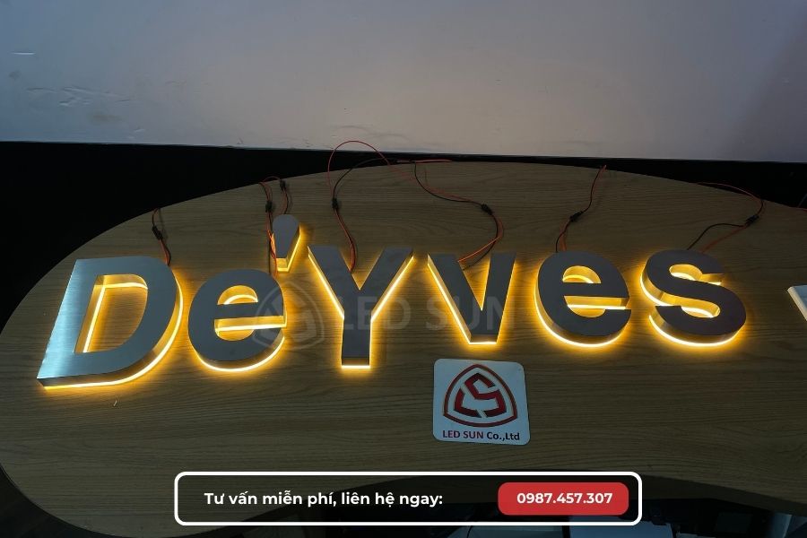 làm chữ inox đi nước ngoài