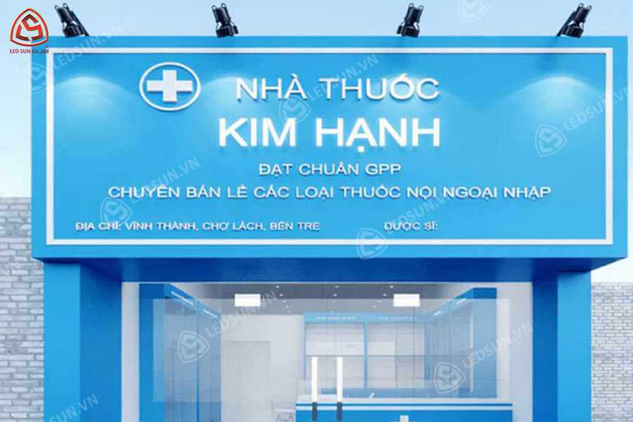 Bảng hiệu nhà thuốc Kim Hạnh